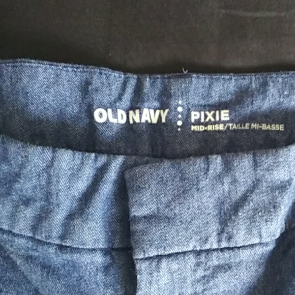 Jeans - Picture 2 of 4